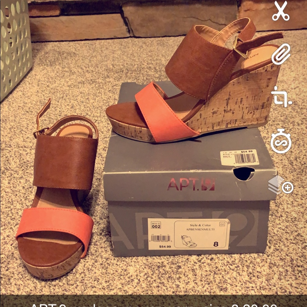 Beautiful apt 9  wedges